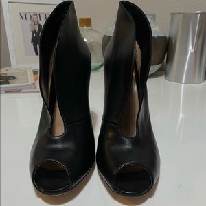 Gianvito Rossi Vamp Boot in Black Leather